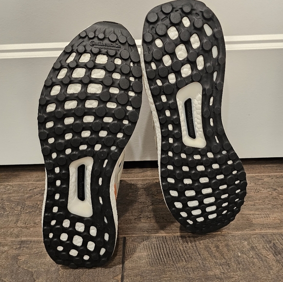 New Adidas Women's ULTRABOOST 1.0 x MARIMEKKO Dot Black/White (NWOT) - Picture 4 of 10